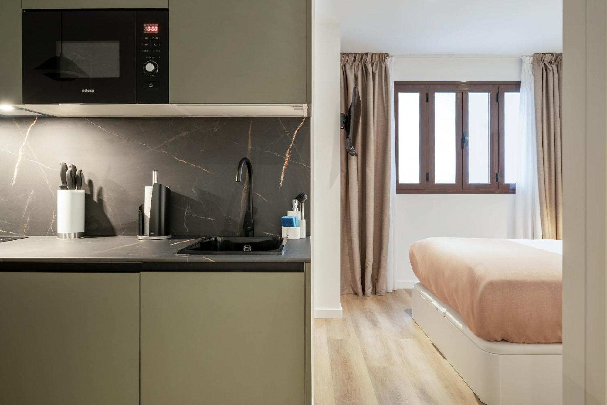 Limehome Malaga Calle Victoria Cameră foto